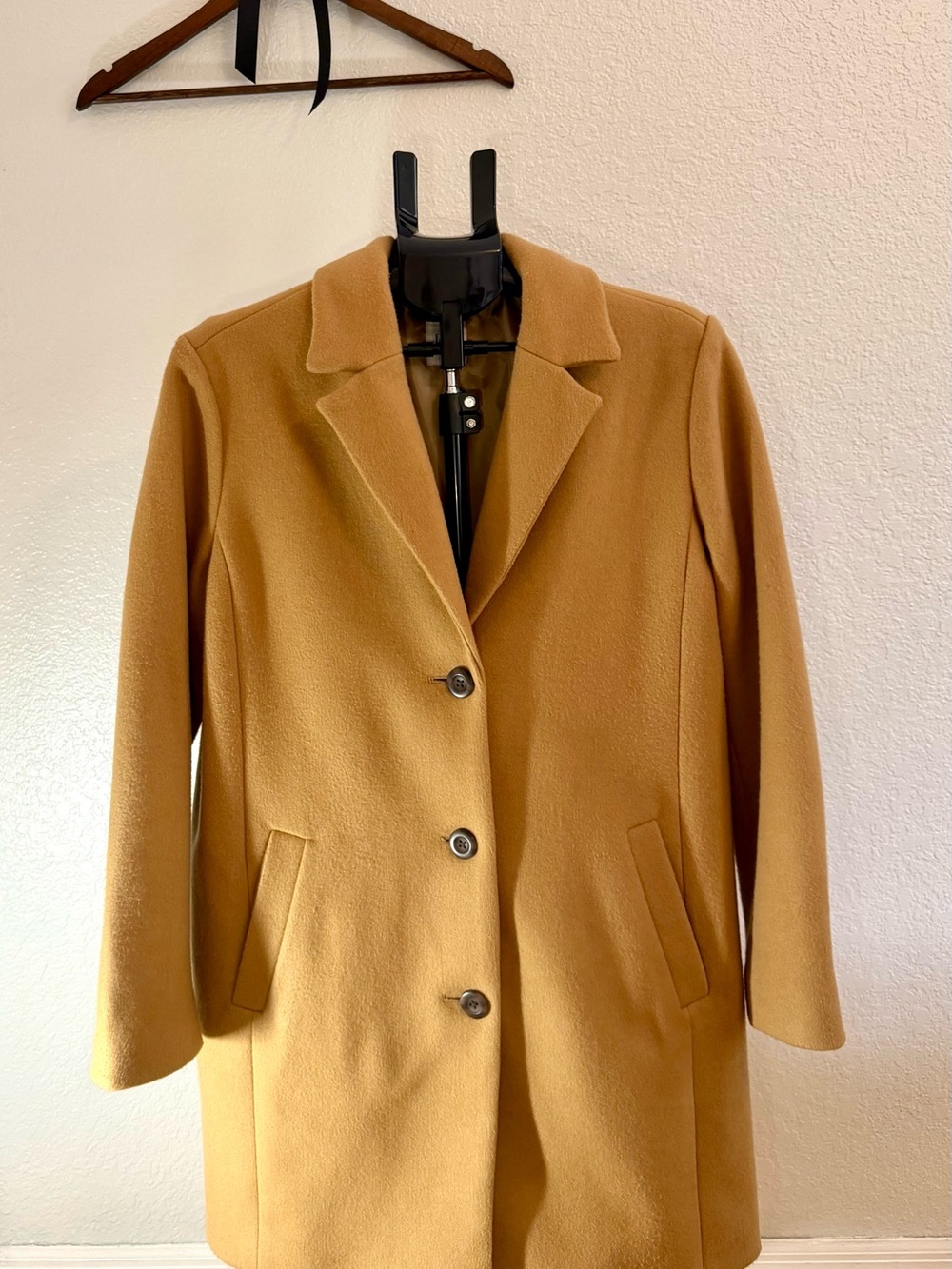 GAP Women’s Large Camel Tan Single-Breasted Long Coat Classic Tailored